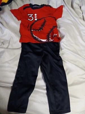 Jumping Bean Boys 2 T Black pants with red top with baseball on front - Image 1 of 2