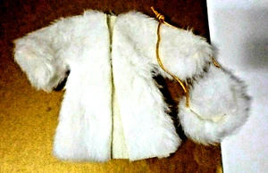 CLOTHES Clone Barbie WHITE PLUSH FAUX FUR COAT W PURSE 1970's 1980'S - Picture 1 of 3