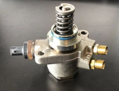 Lamborghini OEM HFS034-105C HFS034105C High Pressure Fuel Pump    Free USA Ship - Image 1 of 4