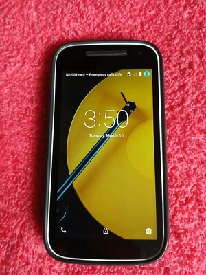 Smartphone Motorola MOTO E 2ª Generación 8GB Blanco Desbloqueado Foto 1 de 2