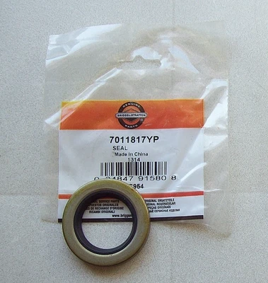 Briggs & Stratton ~ 7011817YP Seal ~ Snapper ~ Free Shipping - Image 1 of 2