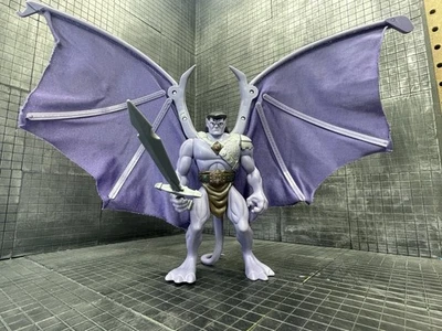 1995 Gárgulas Golias Power Wing boneco de ação completo vintage Kenner - Imagem 1 de 3