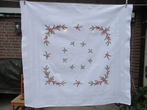 Weihnachtsdecke, handgestickt, neuwertig - Bild 1 von 8