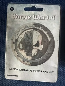 Juego de hacha eléctrica Legion Tartaros Forge World como nueva en blister fuera de stock - Imagen 1 de 3