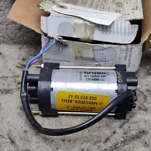 NEW Mercedes Electric Seat Motor W126 W124 W201 0038205542 Brose 471-166049- NOS - Picture 1 of 3
