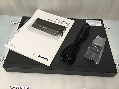 Philips LTC2372/60 VidQuad 4ch B/W Digital Processor Unit, Manual, Bracket, Cord - Image 1 of 4