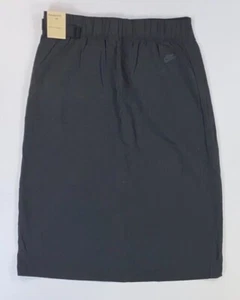 Women's Nike DV3004 Standard Fit Tech Pack Skirt New Size Medium - Picture 1 of 3