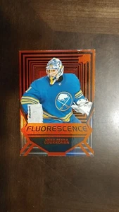 2021-22 Upper Deck Fluorescence Red Ukko-Pekka Luukkonen - Bild 1 von 2