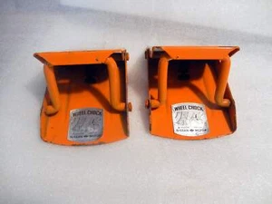 Datsun 240Z Paar Unterlegkeile - Bild 1 von 7