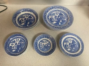 Lot of 19 Antique Ridgeway Blue Willow England Semi China Plates Bowls Saucers - Picture 1 of 24