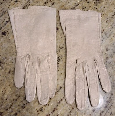 Luvas formais vintage tamanho S 6 bege couro macio infantil 7" Bélgica - Imagem 1 de 4