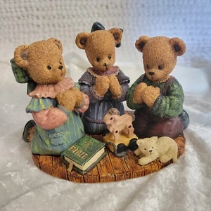 Vintage Berry Hill Bears Praying 1997 Young’s Inc. Religious scripture figurine - Picture 1 of 8