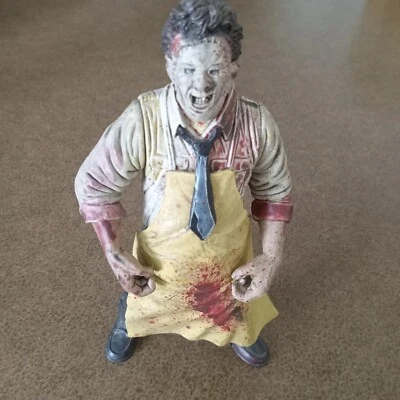 Figura suelta McFarlane Movie Maniacs Texas Chainsaw Massacre Leatherface 1998  Foto 1 de 4