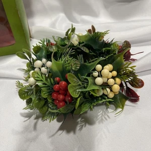 Vintage Kerzenständer aus Kunststoff mit Mistelzweig  - Bild 1 von 9