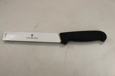 Cuchillo Deshuesador Victorinox Negro Hoja Flexible Mango Fibrox - 5.6413.15 Foto 1 de 4