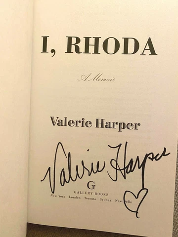 Valerie Harper Signed In Person I Rhoda Paperback Book - Mary Tyler Moore Show Cover