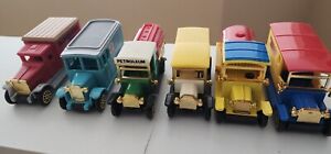 Vtg Looking Lot of 6 Collector's Set of Classic Delivery Trucks Plastic Die Cast