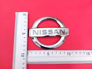 ORIGINAL EMBLEMA TRASERO NISSAN MICRA 2003-2010 90890AX600 - Foto 1 di 3