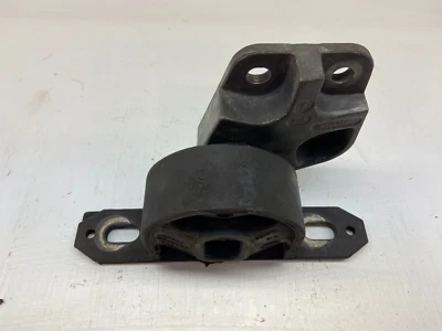 Montaje motor original Ford KA Mk1 Sport (2005) 1,6 L Foto 1 de 4