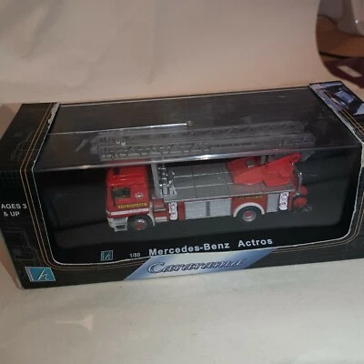 CARARAMA 1:80 SCALE MERCEDES-BENZ ACTROS FIRE ENGINE - #1807 - BOXED NMIB - Image 1 of 4