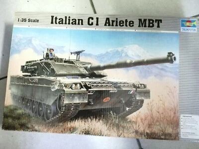 TRUMPETER 332 ARIETE +3 DETAIL SET ROYAL MODEL RB MODEL CORAZZATI IN RESIN  RARE - Immagine 1 di 4