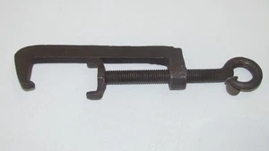 COLLECTORS ANTIQUE HAND FORGED RARE CLAMP  DISPLAY TRAP,TRAPPING L@@K - Picture 1 of 15