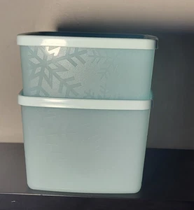 Set of 2 Tupperware Snowflake Freezer Medium Small Square Round Container - Picture 1 of 2