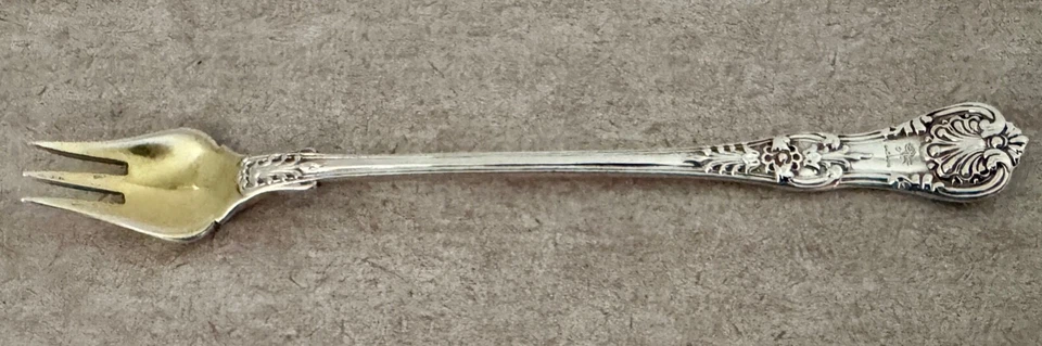 TIFFANY INGLÉS KING ESTERLINA 6" TENEDOR INDIVIDUAL DE MARISCOS O CÓCTELES Foto 1 de 4