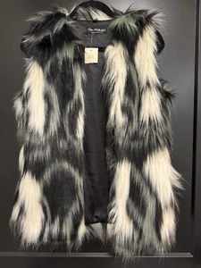 NWT Miss Selfridge Women’s Faux Fur Designer Vest Size 2/4 Small - Picture 1 of 5