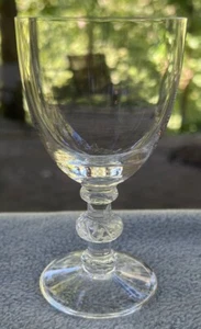 Lalique Crystal Saint Hubert Port Wine Goblet 4 5/8 Inches France Mint! - Picture 1 of 7