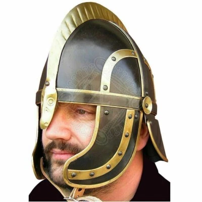 Capacete medieval de Halloween cavaleiro fantasia capacete armadura aço e latão - Imagem 1 de 4