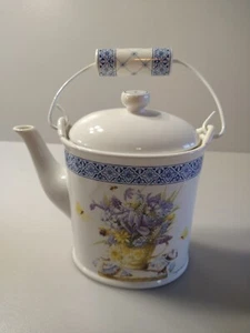 Hallmark Marjolein Bastin Nature's Sketch Book Small Porcelain Tea Pot With Lid - Picture 1 of 9
