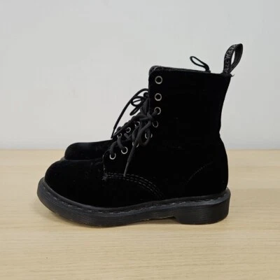 Dr Martens 1460 Page Mono Black Soft Comfy Velvet Ankle Boots Size Uk 4 Eu 37 - Image 1 of 4