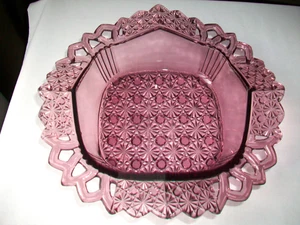 VTG. DAISY AND BUTTON LACE RIMMED PENTAGON BOWL AMETHYST FENTON? LG. WRIGHT? HTF - Picture 1 of 11