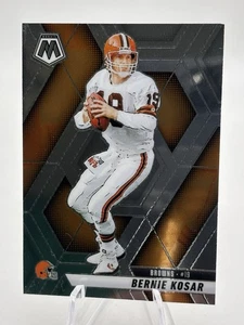 2025 Mosaic Football Bernie Kosar - Cleveland Browns #65 - Bild 1 von 2