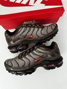 Nike Air Max Plus TN Baroque Brown Safety Orange DM0032-200 UK 9 Brandneu - Bild 1 von 5
