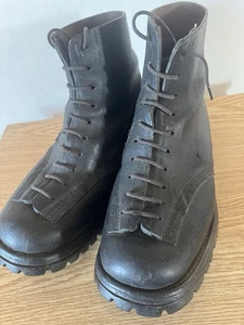 Herren WILLIAM LENNON Fell Stiefel/Schäferstiefel ITSHIDE COMMANDO Sohlen GRÖSSE 10 UK - Bild 1 von 12