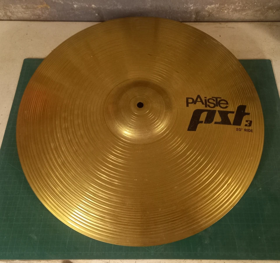 Paiste 20" PST3 ride cymbal - Image 1 of 4
