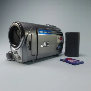 JVC Everio GZ-MS100EK Handheld High Definition HDD Camcorder Silver Tested - Picture 1 of 8