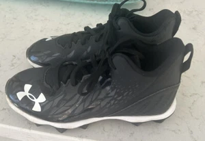 Under Armour Shoes Youth Sz 2.5 Spotlight Franchise Cleats 3022776-001 Football - Picture 1 of 3