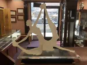 ART/DECO NUOVA LUCITE ACRILICA SCULTURA DANZA BALLERINA - Foto 1 di 11