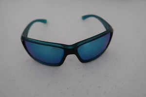 Calcutta Discover Series Galveston UVA & UVB Protection Blue Mirror Lens New - Picture 1 of 9