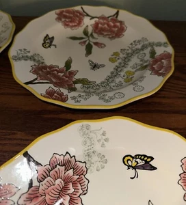 Set of (4) Anthropologie Floral & Butterfly Scalloped 10.5" Dinner Plates Rare - Picture 1 of 5