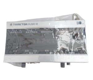 Native Instruments Traktor Audio 10 Good GP - Picture 1 of 5