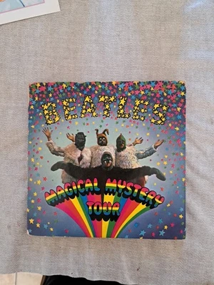 The BEATLES        Magical mystery tour      7" 45 tours  Double SP - Photo 1/4