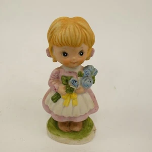 Vintage 1980 CMA Bisque Verona Vergasi Little Girl /w Flowers Figurine 5" HFJE1 - Picture 1 of 10