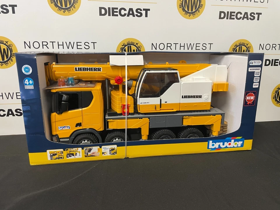 BRUDER 1:16 SCALE 03571 SCANIA SUPER 560R LIEBHERR CRANE TRUCK WITH LIGHTS - Image 1 of 4