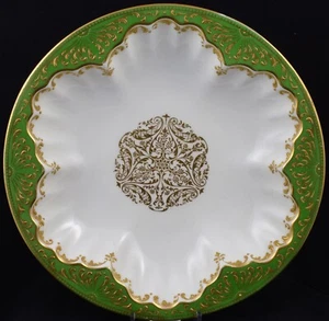 Stunning Royal Doulton Antique Green & White and Gilt  Rimmed Bowl 1914 - 1936 - Picture 1 of 5