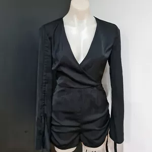 Women's size S 'FINDERS KEEPERS' Gorgeous black long sleeve playsuit- BNWT - Picture 1 of 7