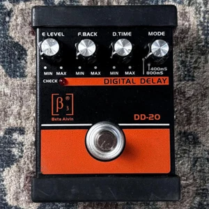 Beta Alvin DD-20 Digital Delay Effekpedal für Gitarre! R - Bild 1 von 6